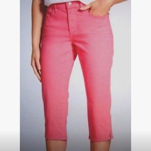 NYDJ size 12 pink crop jeans Straight cut